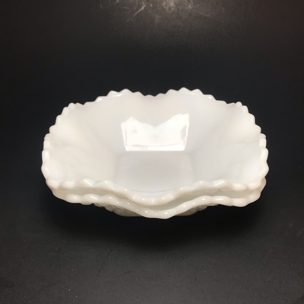 Vintage Hobnail Diamond Milk Glass Ruffle Bowls- 2 - Picture 3 of 7